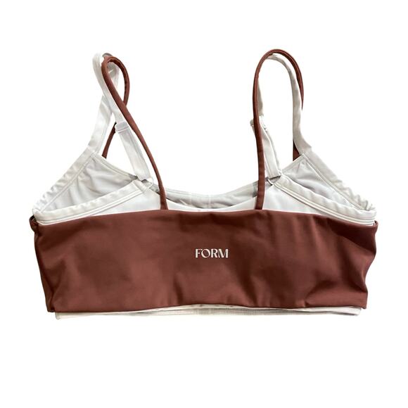 Form Layered Sports Bra Medium Wine White Spaghetti Straps Gym Fitness Athletic - Picture 3 of 7